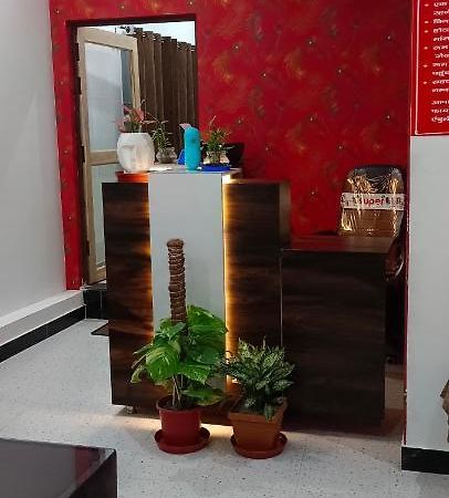Shree Gorakhnath Guest House Ayodhya Εξωτερικό φωτογραφία