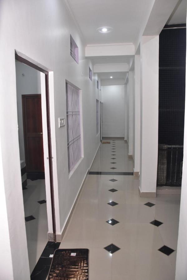 Shree Gorakhnath Guest House Ayodhya Εξωτερικό φωτογραφία