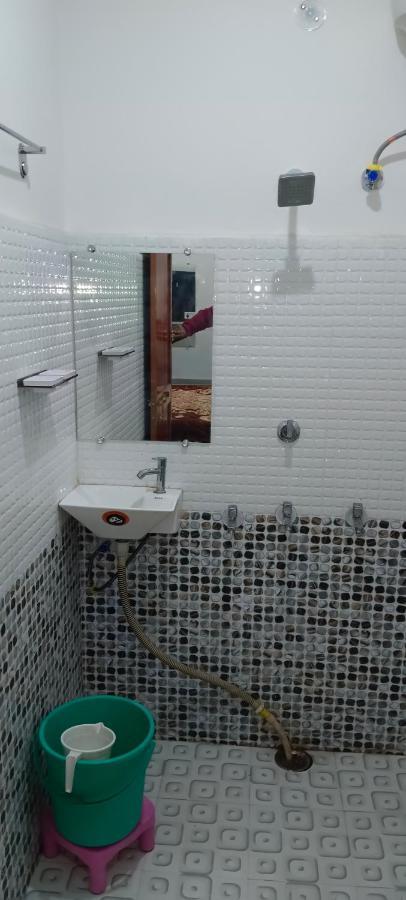 Shree Gorakhnath Guest House Ayodhya Εξωτερικό φωτογραφία