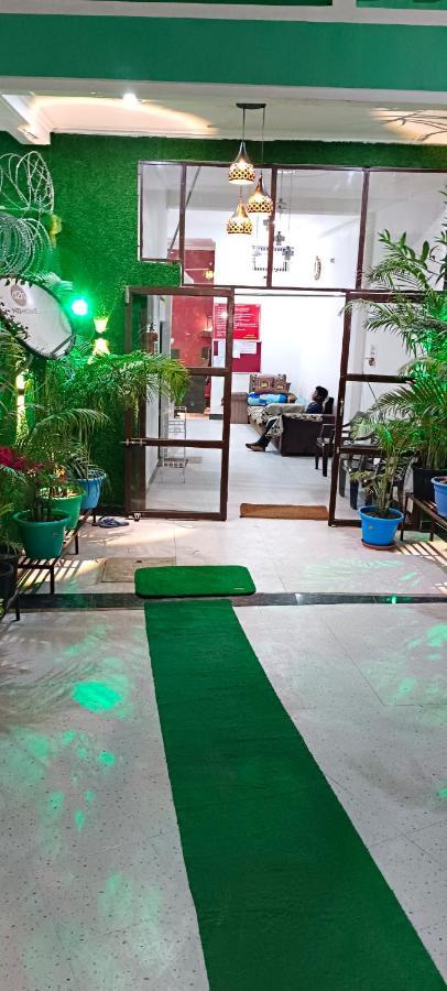 Shree Gorakhnath Guest House Ayodhya Εξωτερικό φωτογραφία