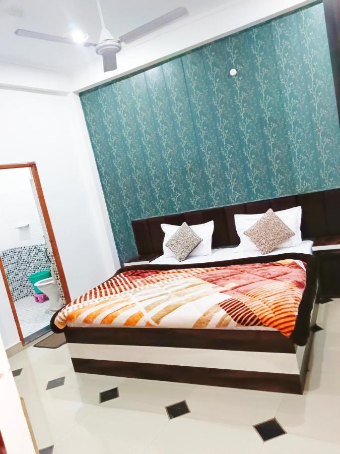Shree Gorakhnath Guest House Ayodhya Εξωτερικό φωτογραφία