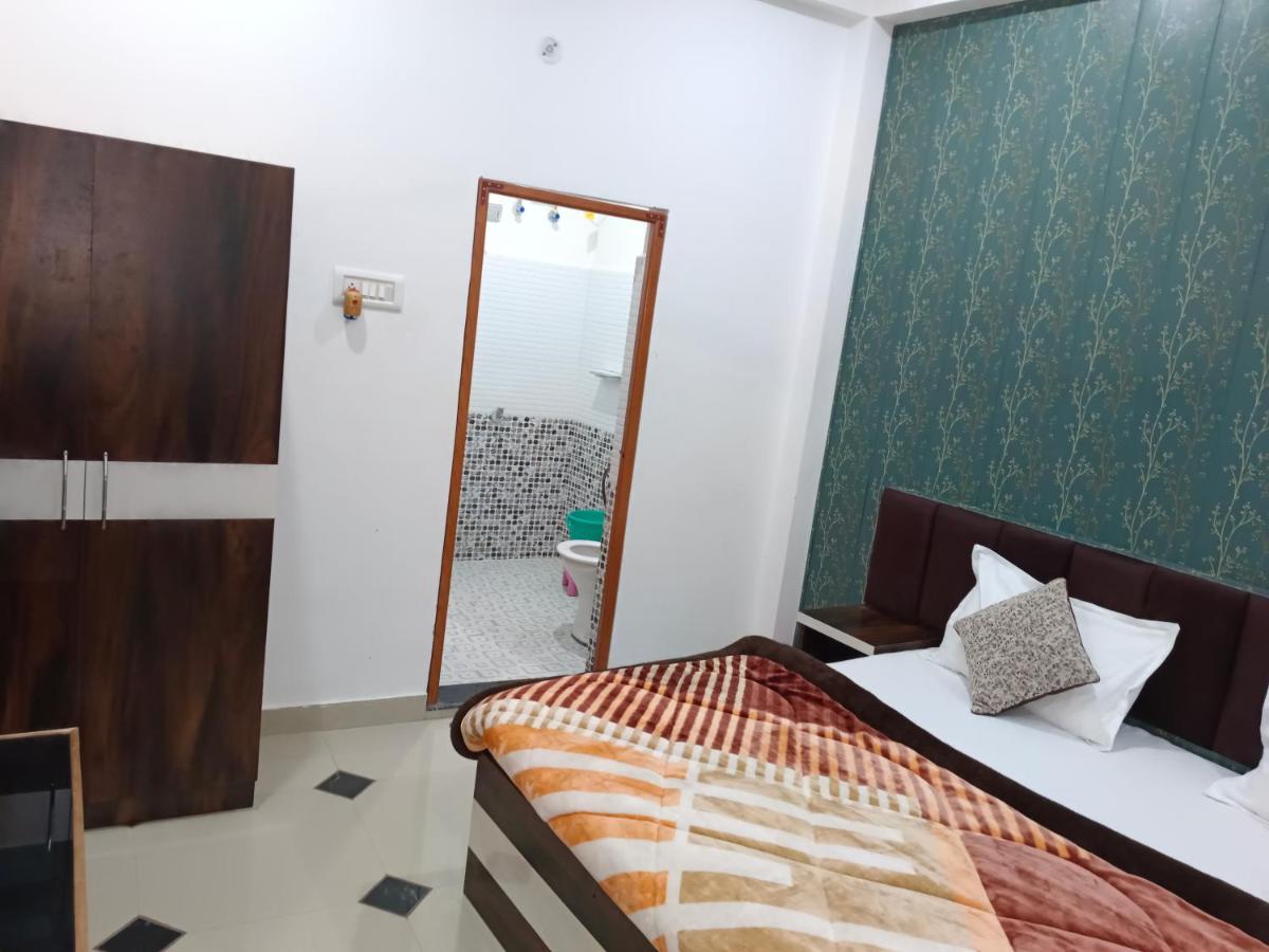 Shree Gorakhnath Guest House Ayodhya Εξωτερικό φωτογραφία