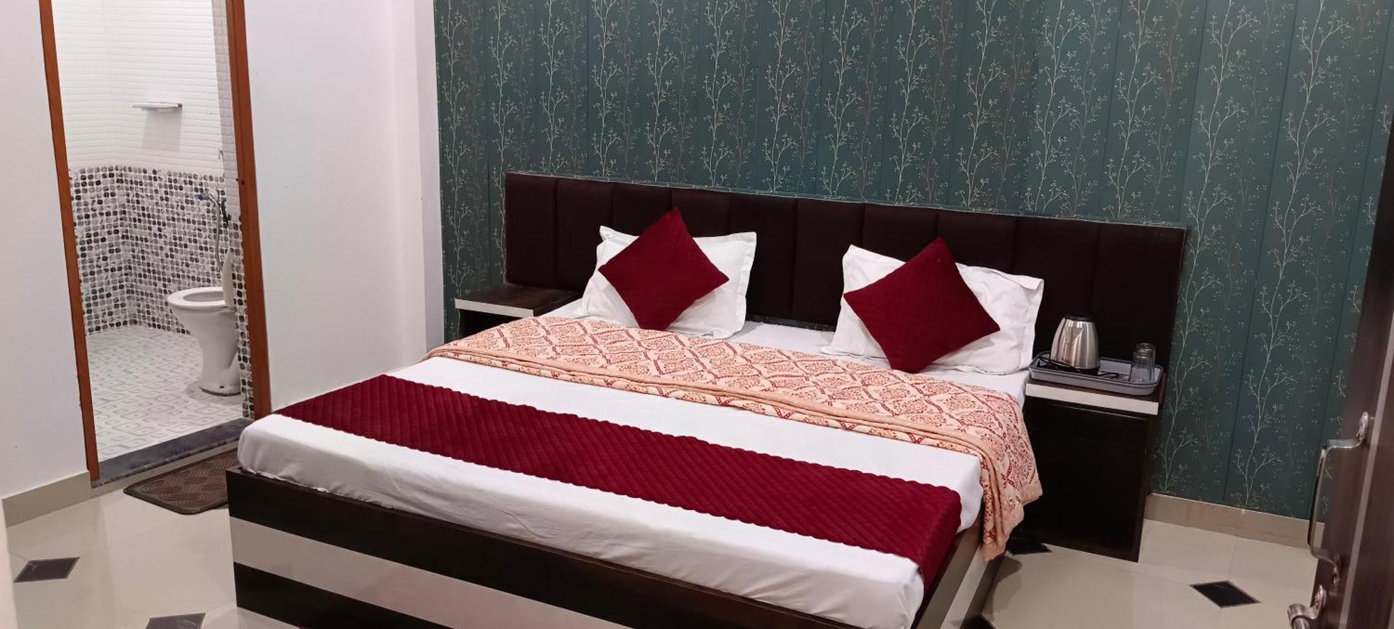 Shree Gorakhnath Guest House Ayodhya Εξωτερικό φωτογραφία